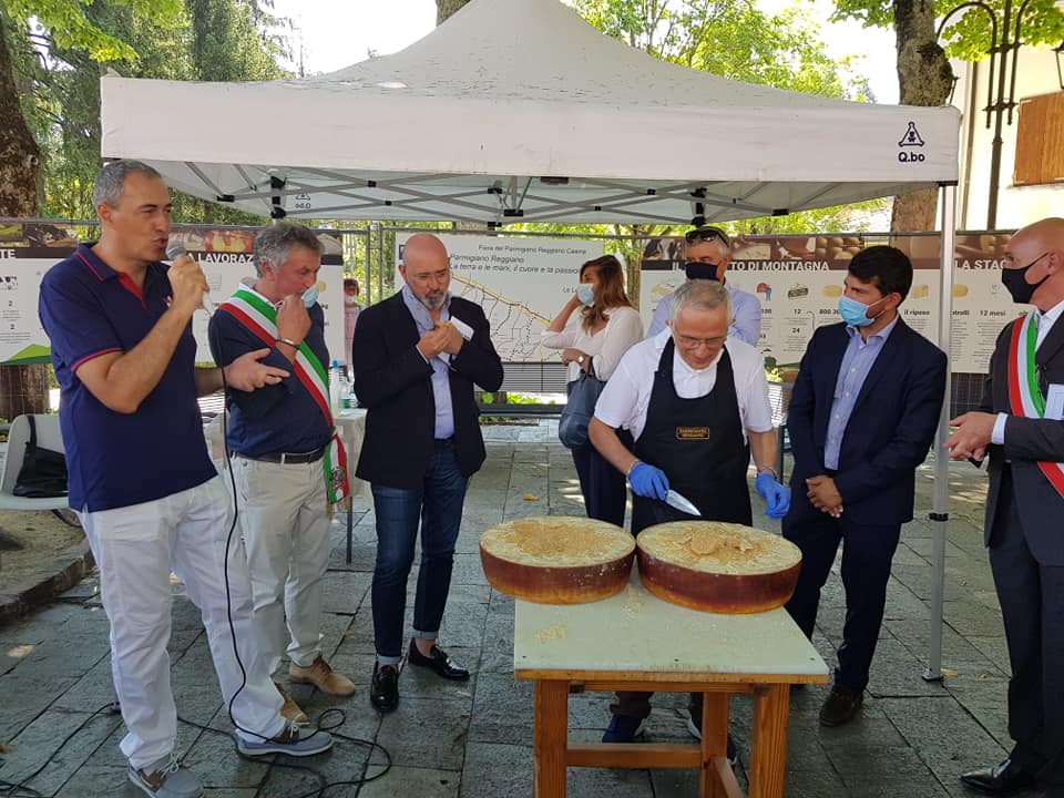 Casina: insieme al Presidente Bonaccini per la Fiera del Parmigiano ...